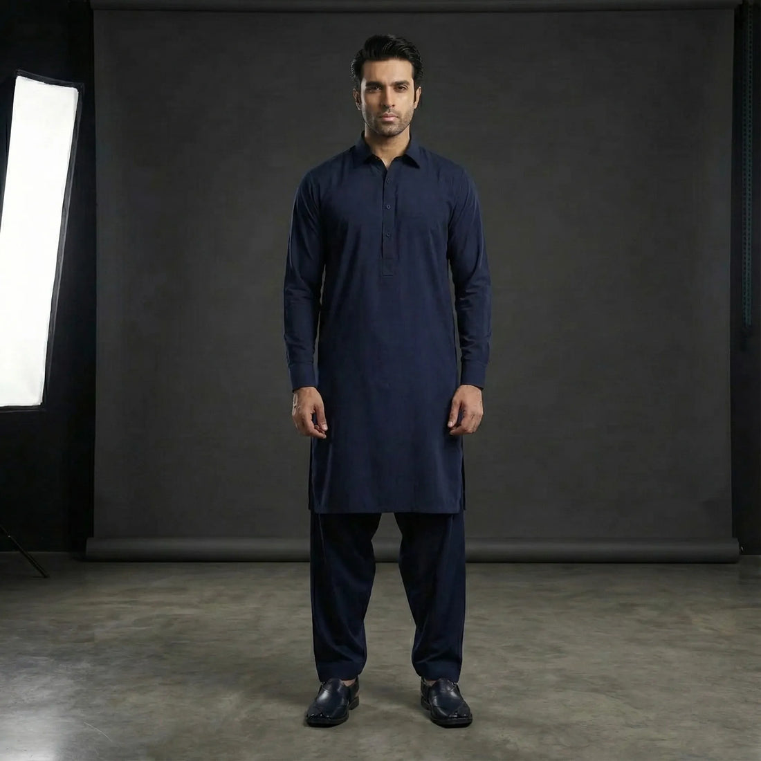 Berlin Luxury Boski – Wash & Wear | Luxury Navy